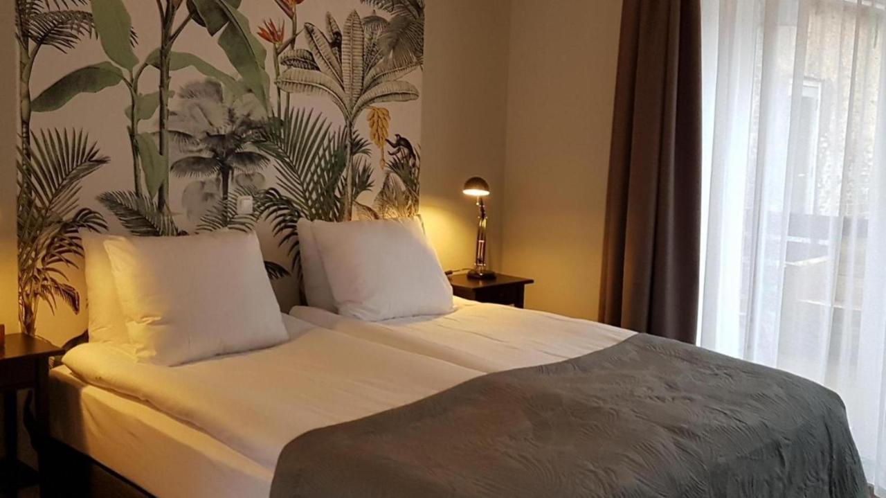 Anna'S Zusje Boetiekhotel Harlingen Buitenkant foto